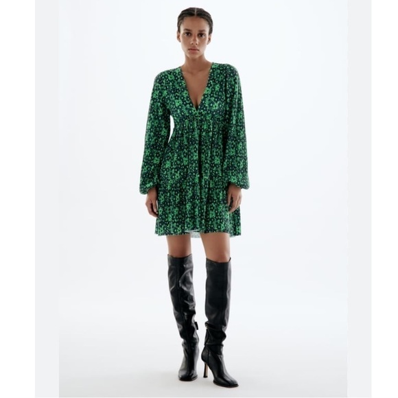NWT Zara Green & Navy Floral Printed Mini Dress Size Medium - Picture 1 of 11